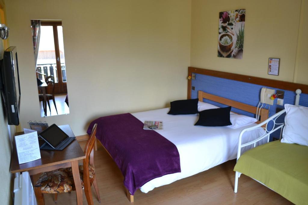 Hotel Restaurant Davat Brison-Saint-Innocent Habitación foto