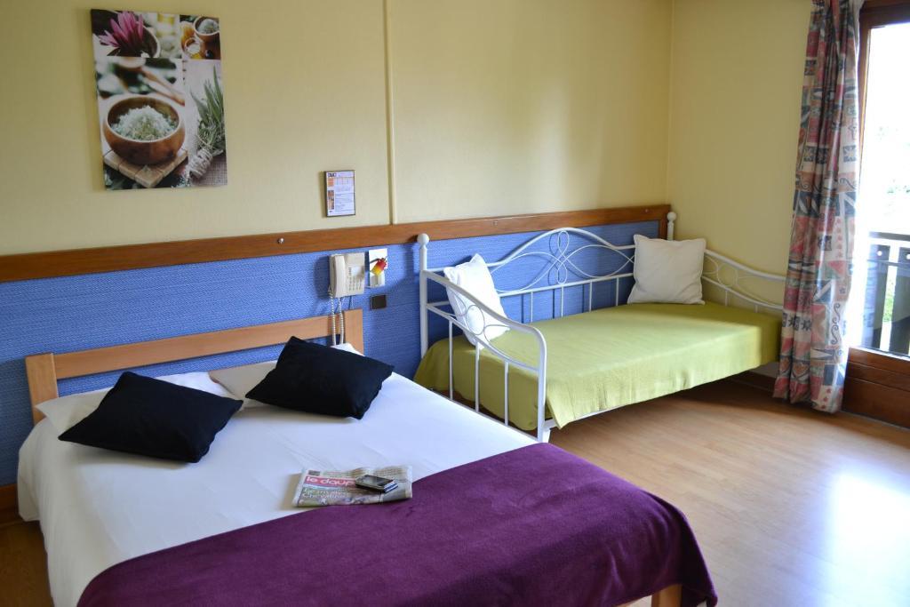 Hotel Restaurant Davat Brison-Saint-Innocent Habitación foto