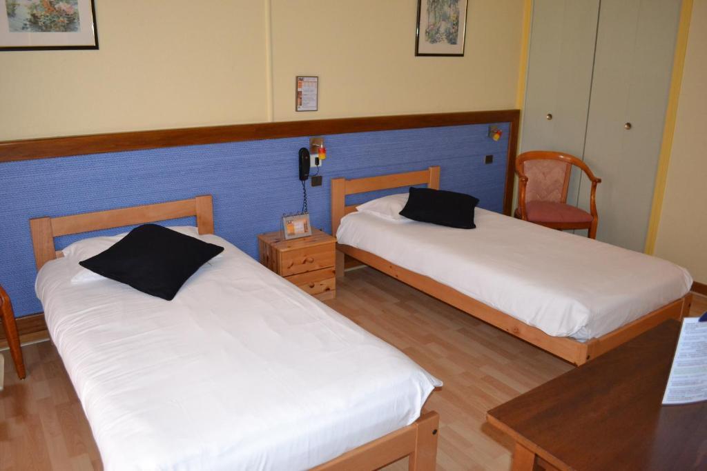 Hotel Restaurant Davat Brison-Saint-Innocent Habitación foto